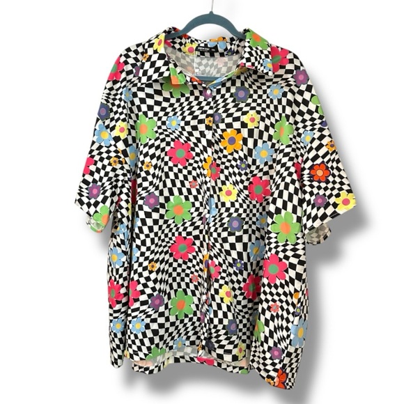 SHEIN Trippy Checkered Colorful Flower Button Down Top Women’s Plus Size 1X NWT - Picture 2 of 15